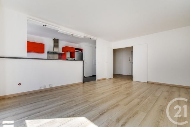Appartement F3 à vendre - 3 pièces - 82.0 m2 - PARIS - 75019 - ILE-DE-FRANCE - Century 21 Saint-Fargeau
