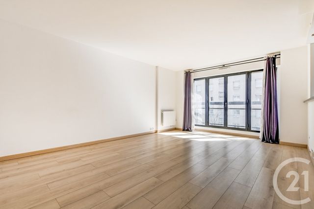 Appartement F3 à vendre - 3 pièces - 82.0 m2 - PARIS - 75019 - ILE-DE-FRANCE - Century 21 Saint-Fargeau
