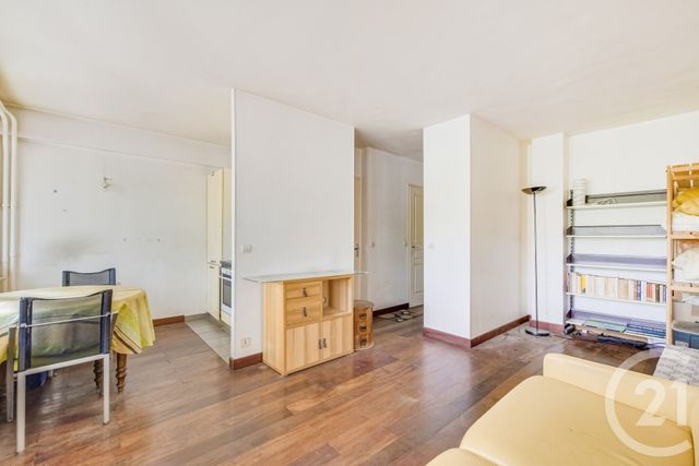 Appartement F1 à vendre - 1 pièce - 26.0 m2 - PARIS - 75020 - ILE-DE-FRANCE - Century 21 Saint-Fargeau