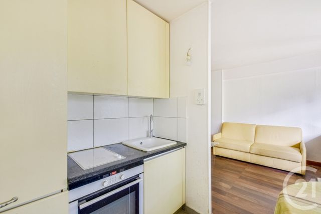 Appartement F1 à vendre - 1 pièce - 26.0 m2 - PARIS - 75020 - ILE-DE-FRANCE - Century 21 Saint-Fargeau