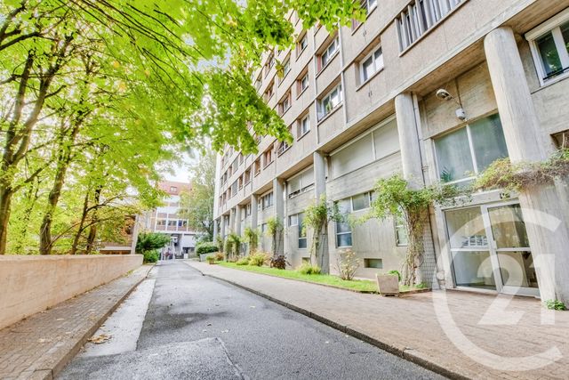 Appartement F1 à vendre - 1 pièce - 26.0 m2 - PARIS - 75020 - ILE-DE-FRANCE - Century 21 Saint-Fargeau