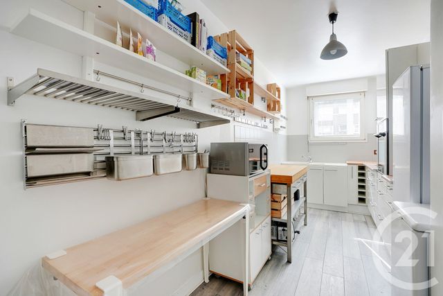 Appartement F3 à vendre - 3 pièces - 80.0 m2 - PARIS - 75019 - ILE-DE-FRANCE - Century 21 Saint-Fargeau