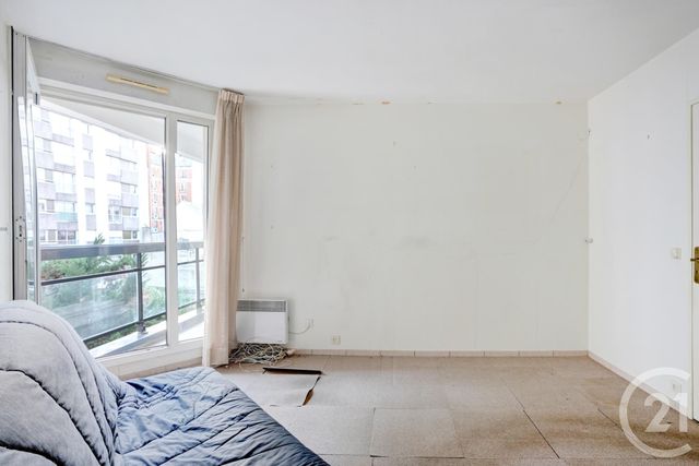 Appartement F3 à vendre - 3 pièces - 80.0 m2 - PARIS - 75019 - ILE-DE-FRANCE - Century 21 Saint-Fargeau