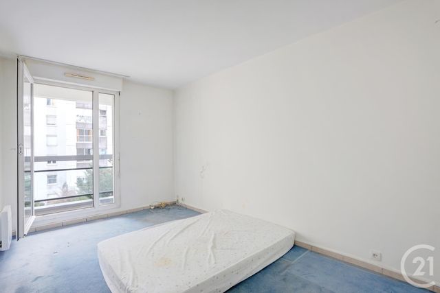 Appartement F3 à vendre - 3 pièces - 80.0 m2 - PARIS - 75019 - ILE-DE-FRANCE - Century 21 Saint-Fargeau